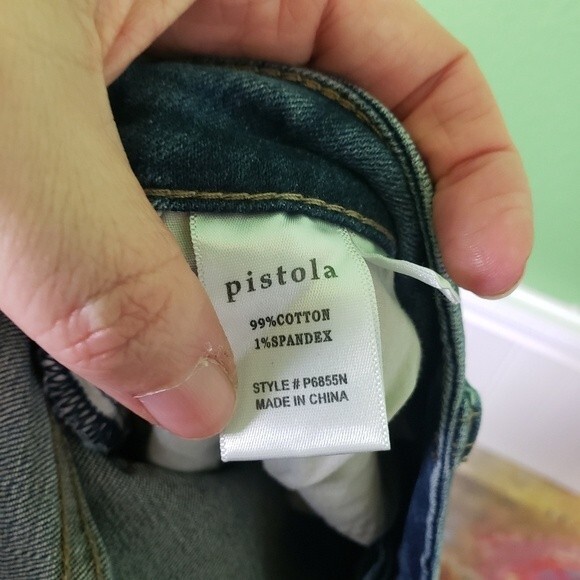 Pistola Women's Distressed High Rise Tapered Ankle Zip Denim Jeans Size 31 - Picture 4 of 10